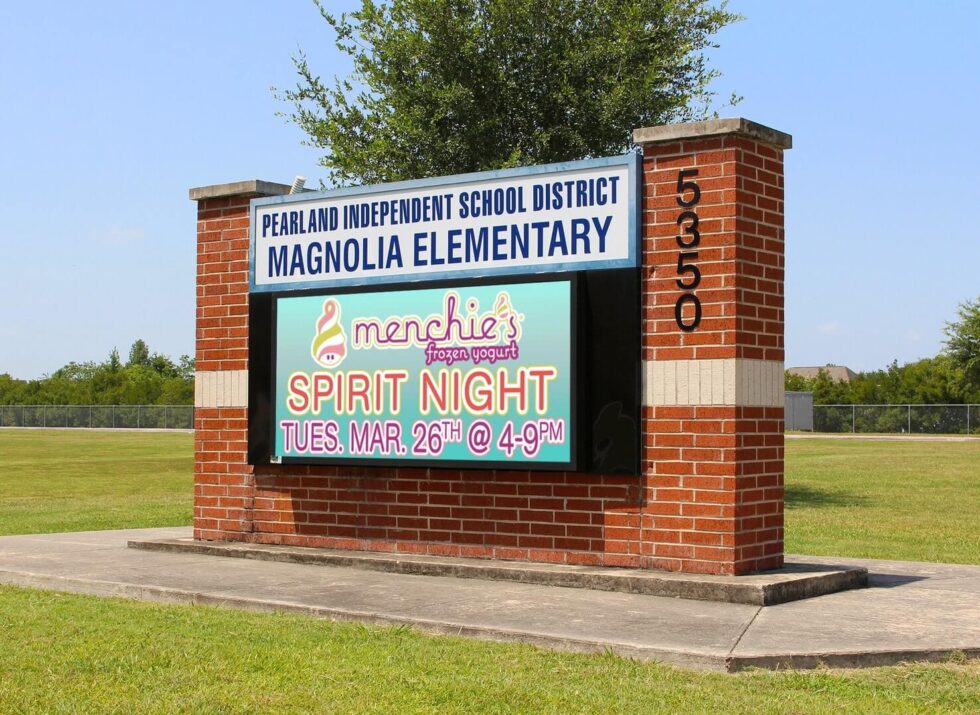 Magnolia Elementary School, Pearland ISD • LED Partners Digital