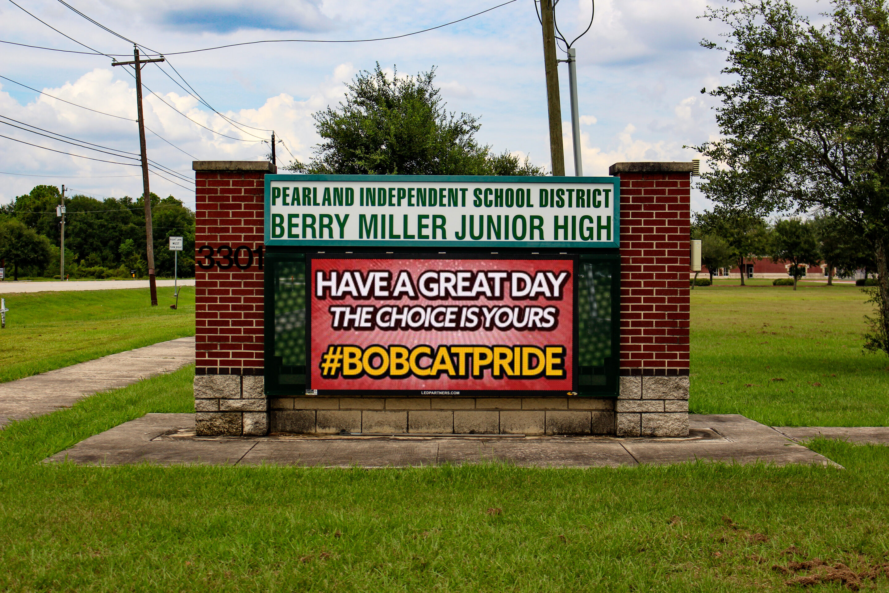LED Marquee Sign for Berry Miller Junior High - Pearland ISD