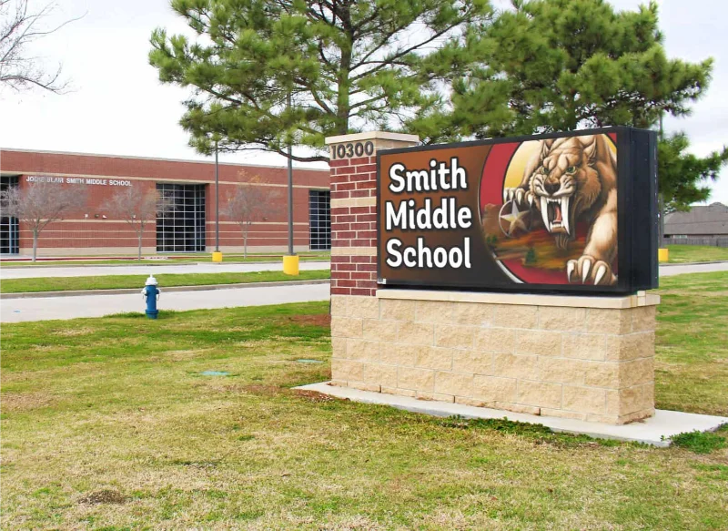 Smith-Middle-SchoolArtboard-1