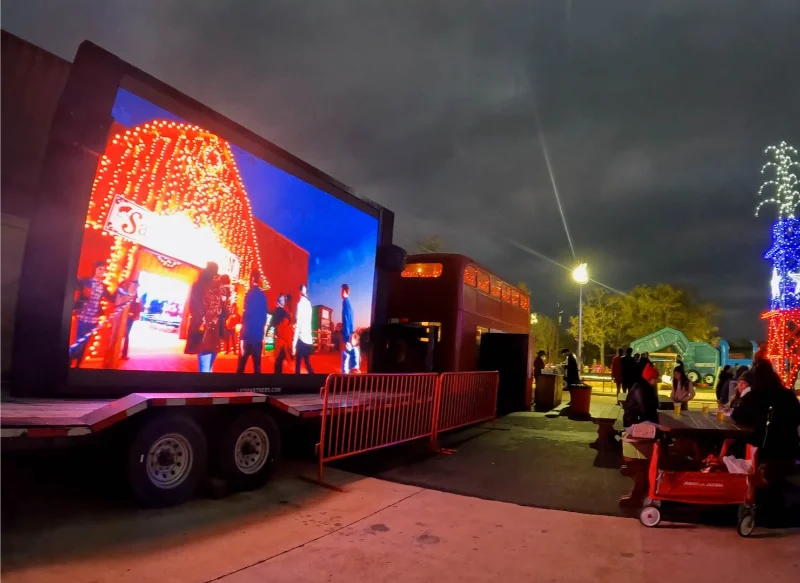 Santa’s Wonderland Outdoor Videowall 1